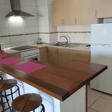 Apartamento San Marino Cristianos Center *